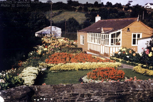 Picture of Mr Dunn's bungalow