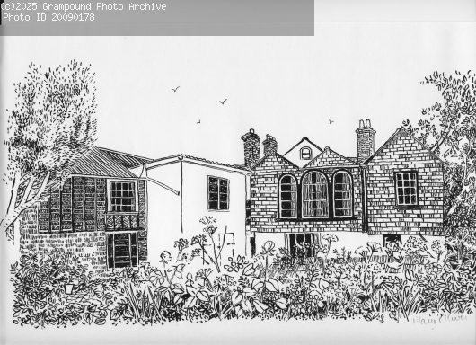 Picture of Rear of Trevail