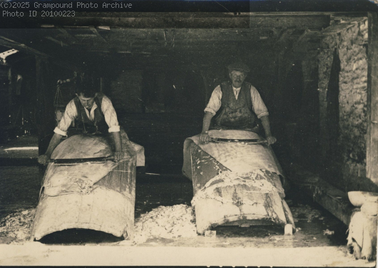 Picture of Jack and Cyril Allen at Croggon's Tannery