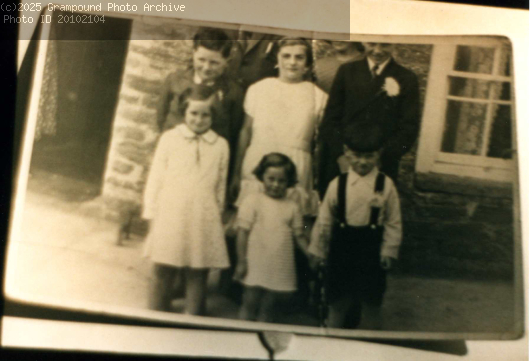 Picture of Wedding of Mr and Mrs Vernon Richards