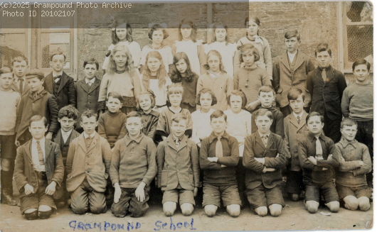 Picture of School Class c1920