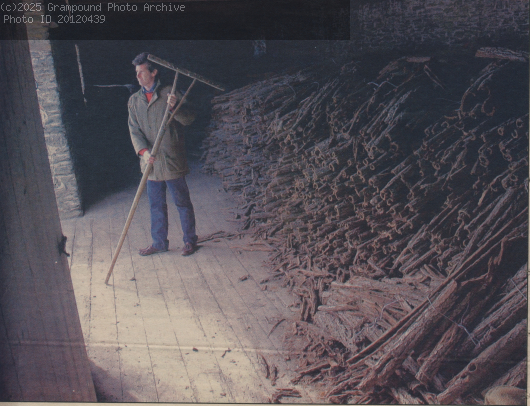 Picture of Manor Tannery 2000