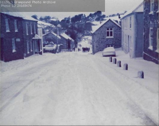 Picture of Fore Street in the snow 1978